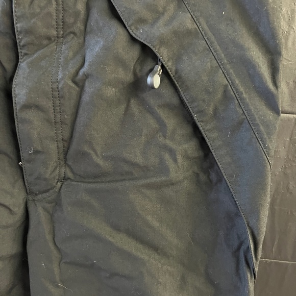 Patagonia 8 women’s black goretex snow pants - Picture 2 of 6